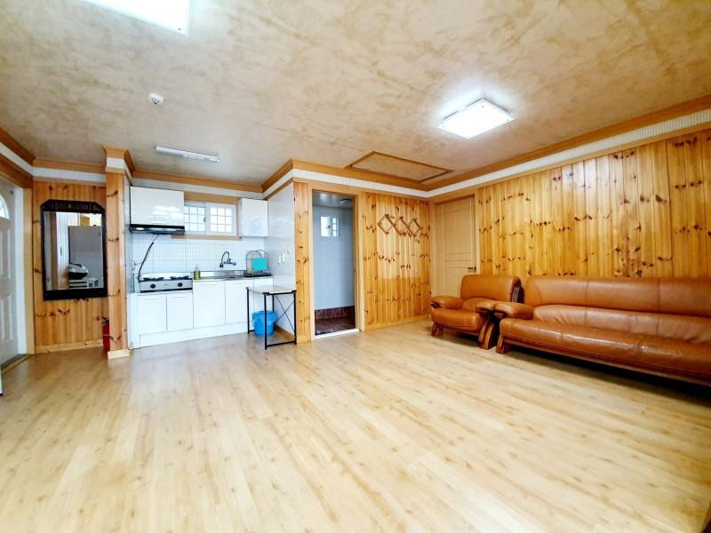논산 양촌랜드펜션 (Nonsan Yangchon Land Pension)