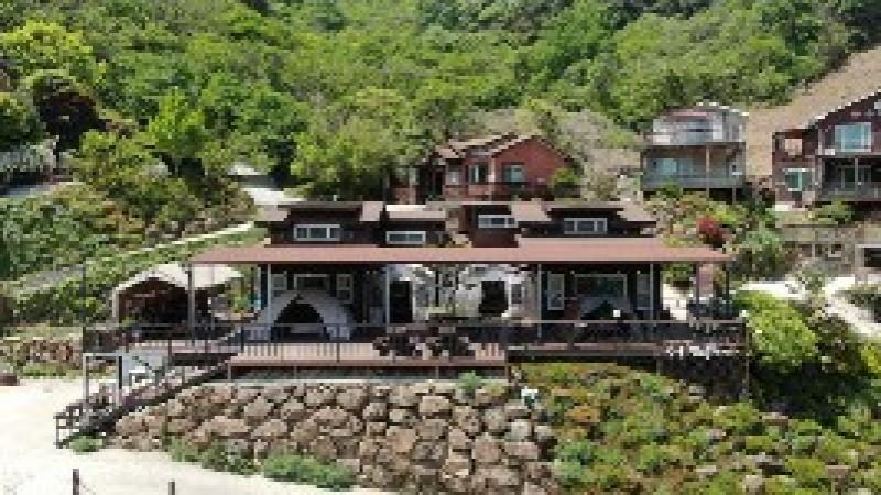 구례 지리산쉬리펜션 (Gurye Jirisan Shiri Pension)