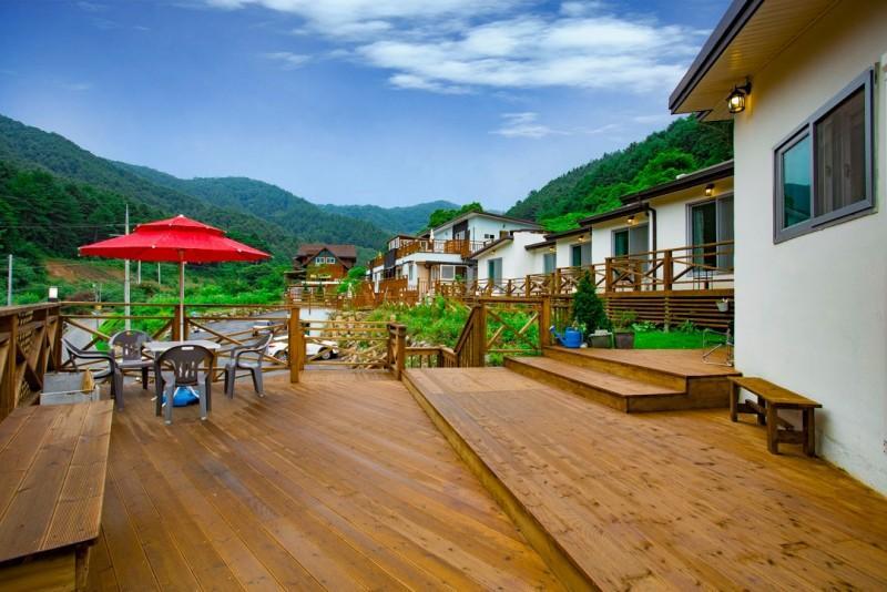 양평 레터스펜션 (Yangpyeong Letters Pension)