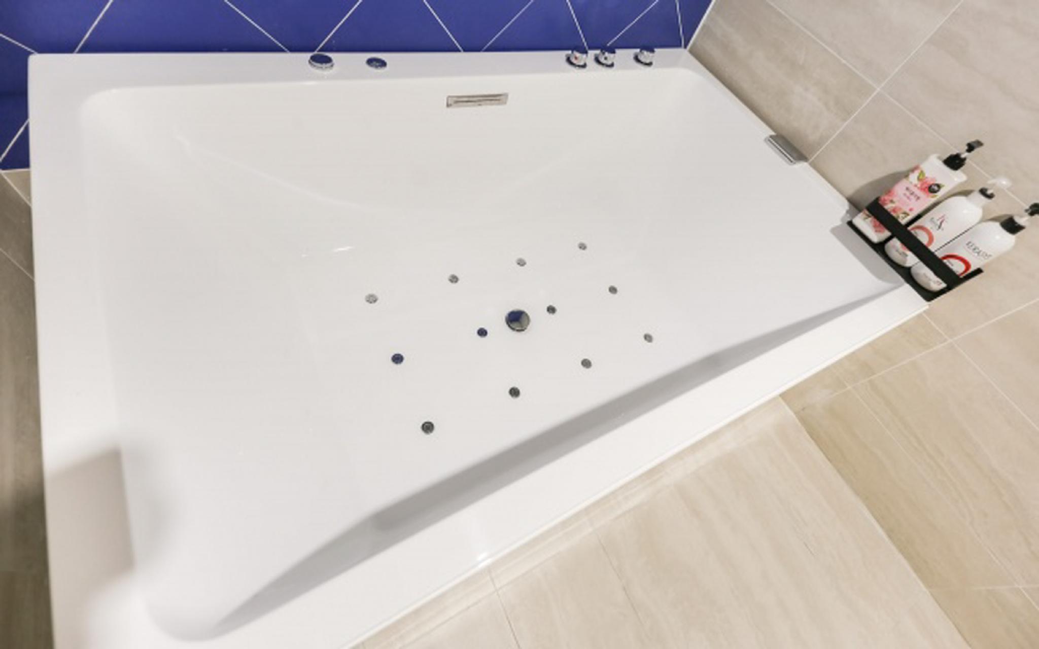 니벨룽겐의 반지호텔 (Ring Hotel In Nivelungen)