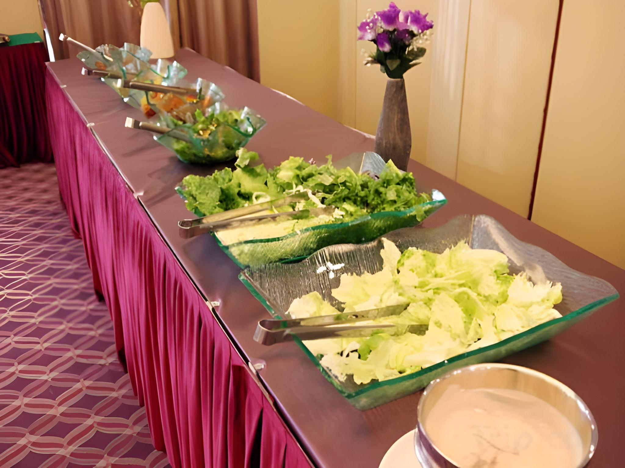 전주 풍남 가족호텔 (구 풍남관광호텔) (Jeonju Pungnam Family Hotel (Former name Pungnam Tourist Hotel))