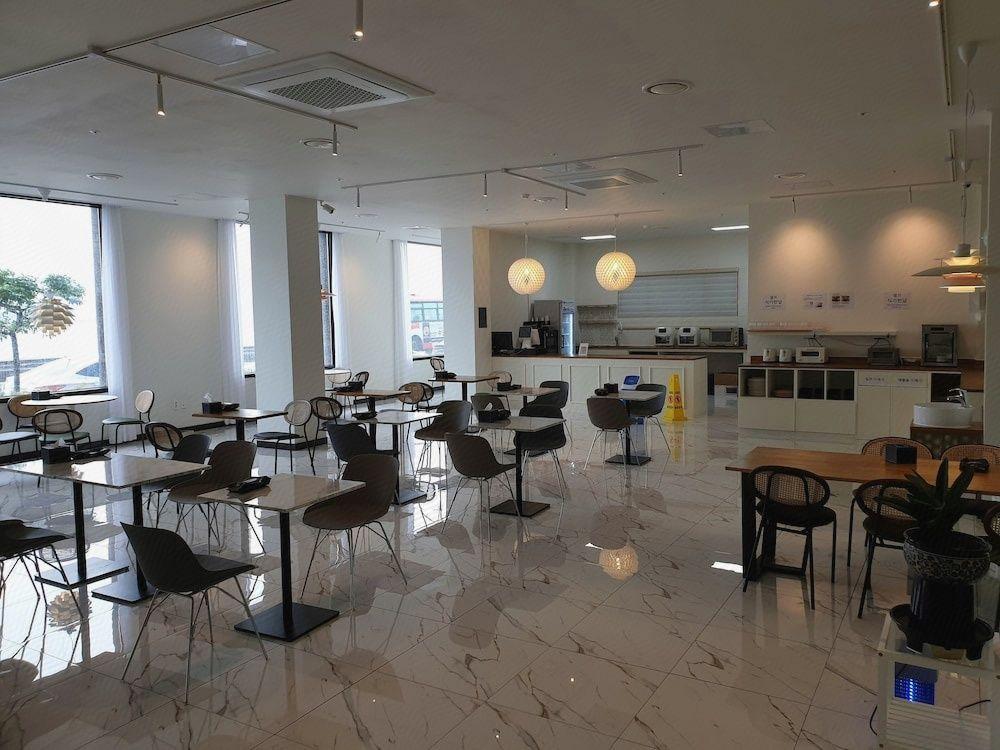 해마루 호텔 (Haemaru Hotel)