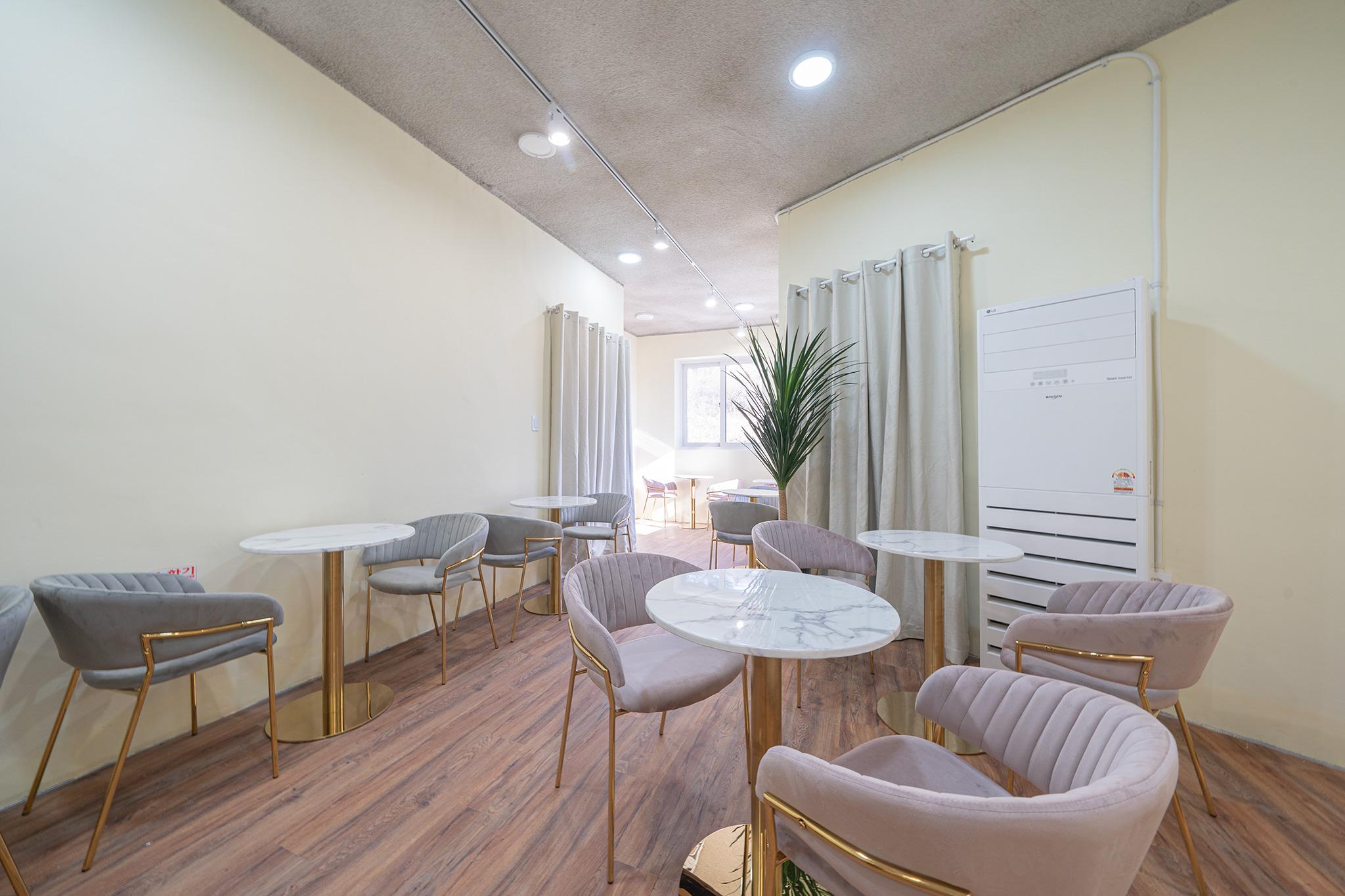 프리미엄 호텔 라떼 (Premium Hotel Latte)