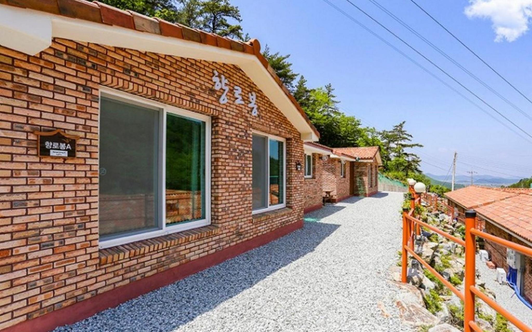 두륜산 관광 펜션 (Haenam Duryunsan Tourist Pension)