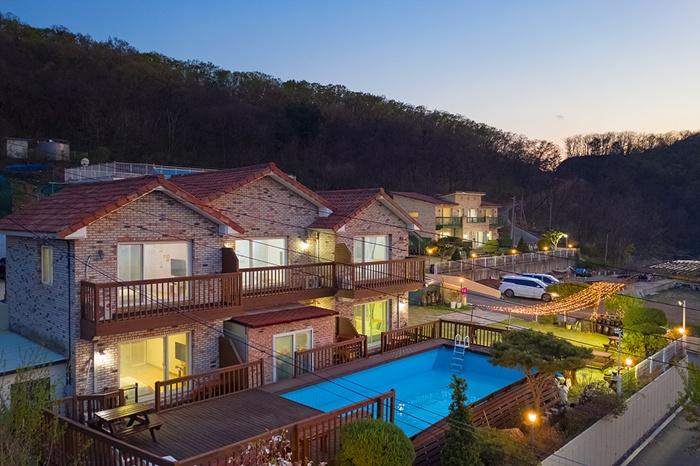 Seokmodo For You Pension Building A