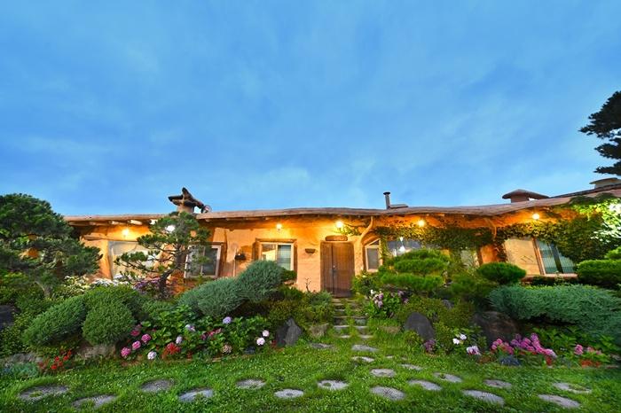 장성 토루펜션 (Jangseong Toru Pension)