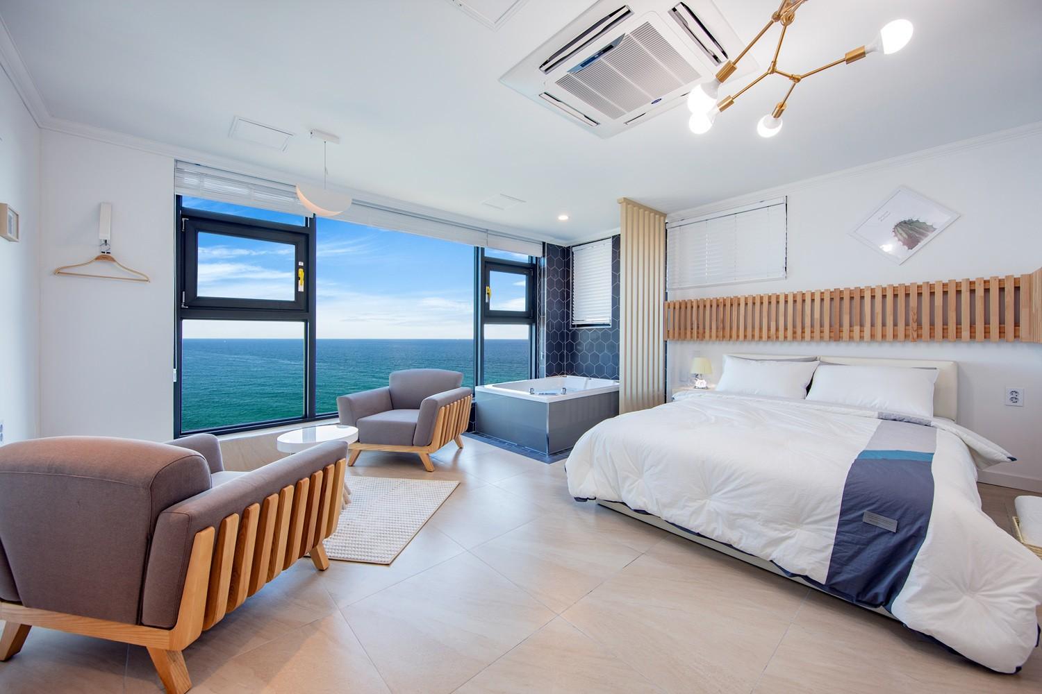삼척 라온스파 펜션 (Samcheok Laon Spa Pension)