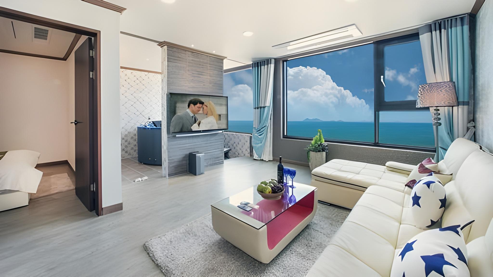 변산 로하스 스파 펜션 (Byeonsan Lohas Spa Pension)