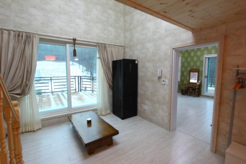 포천 산정파인트리펜션 (Pocheon Sanjeong Pine Tree Pension)