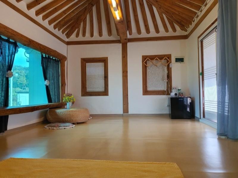구례 노란펜션 (Gurye Yellow Pension)