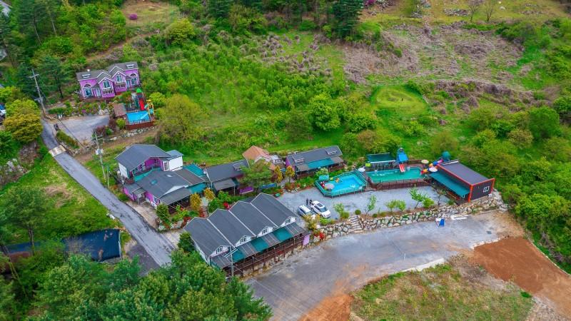 가평 테라스엔별이스파펜션 (Gapyeong Terrace & Star Pension)