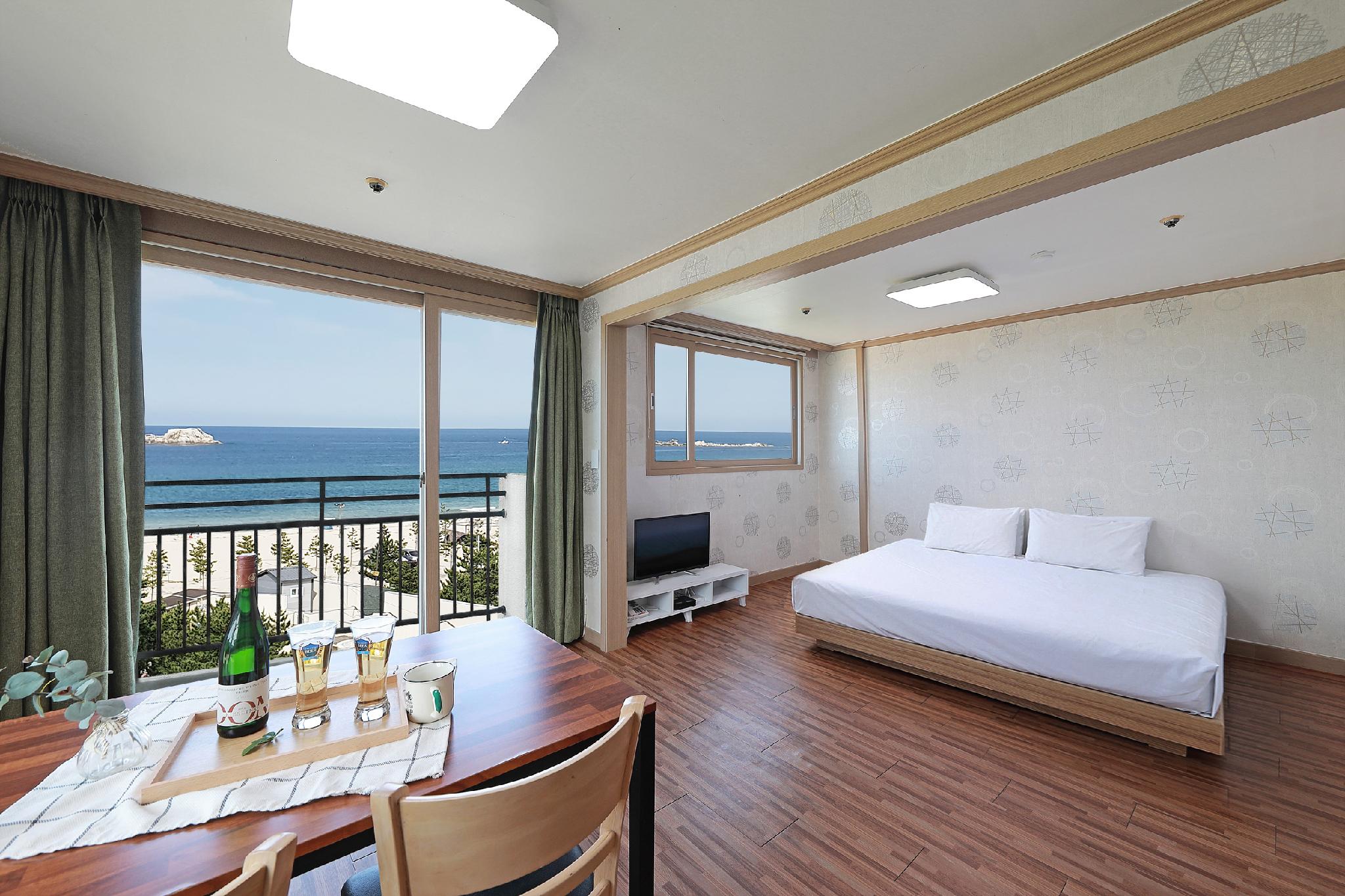 오션투유 리조트 속초 설악 비치 호텔 앤 콘도 (Ocean to You Resort Sokcho Seorak Beach Hotel and Condo)