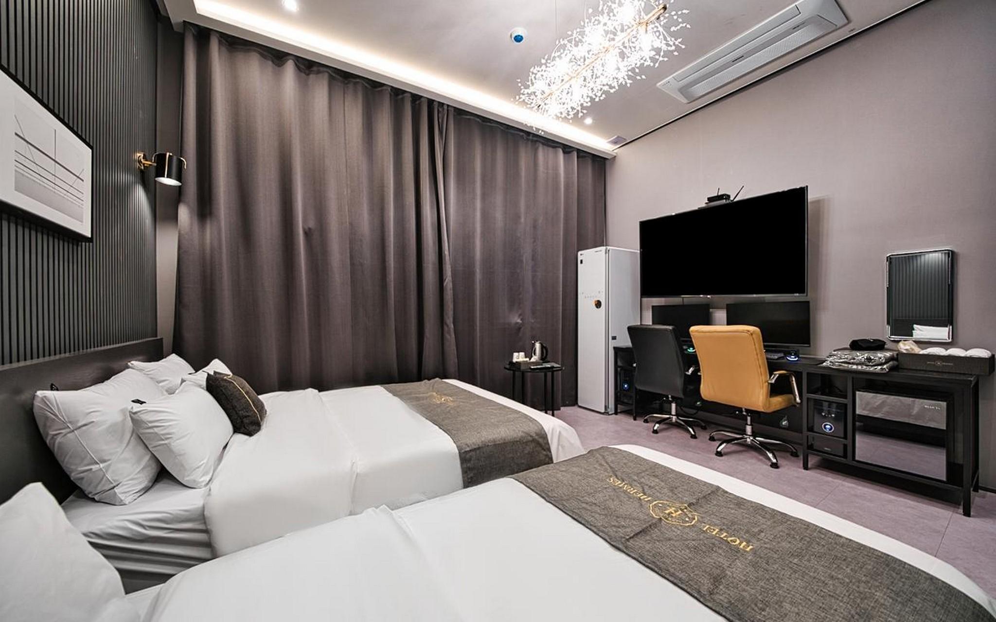에버랜드역 호텔 헤르메스 (Hotel Hermes at Yongin Everland Station)