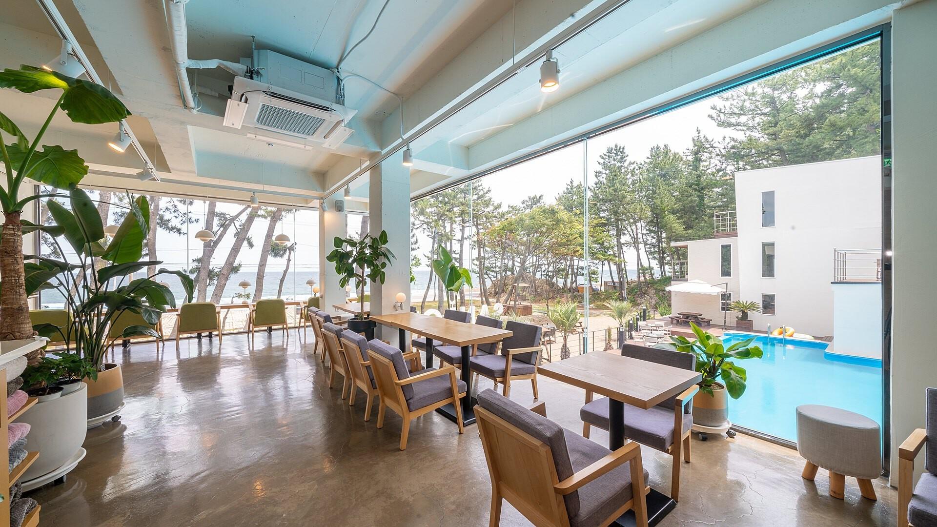 울진 산포리펜션 (Uljin sanpoli Pension)