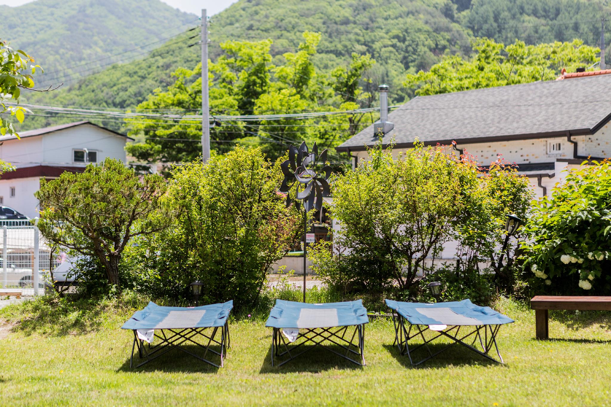 무주 설국 펜션 (Muju Seolguk Pension (Korea Quality))