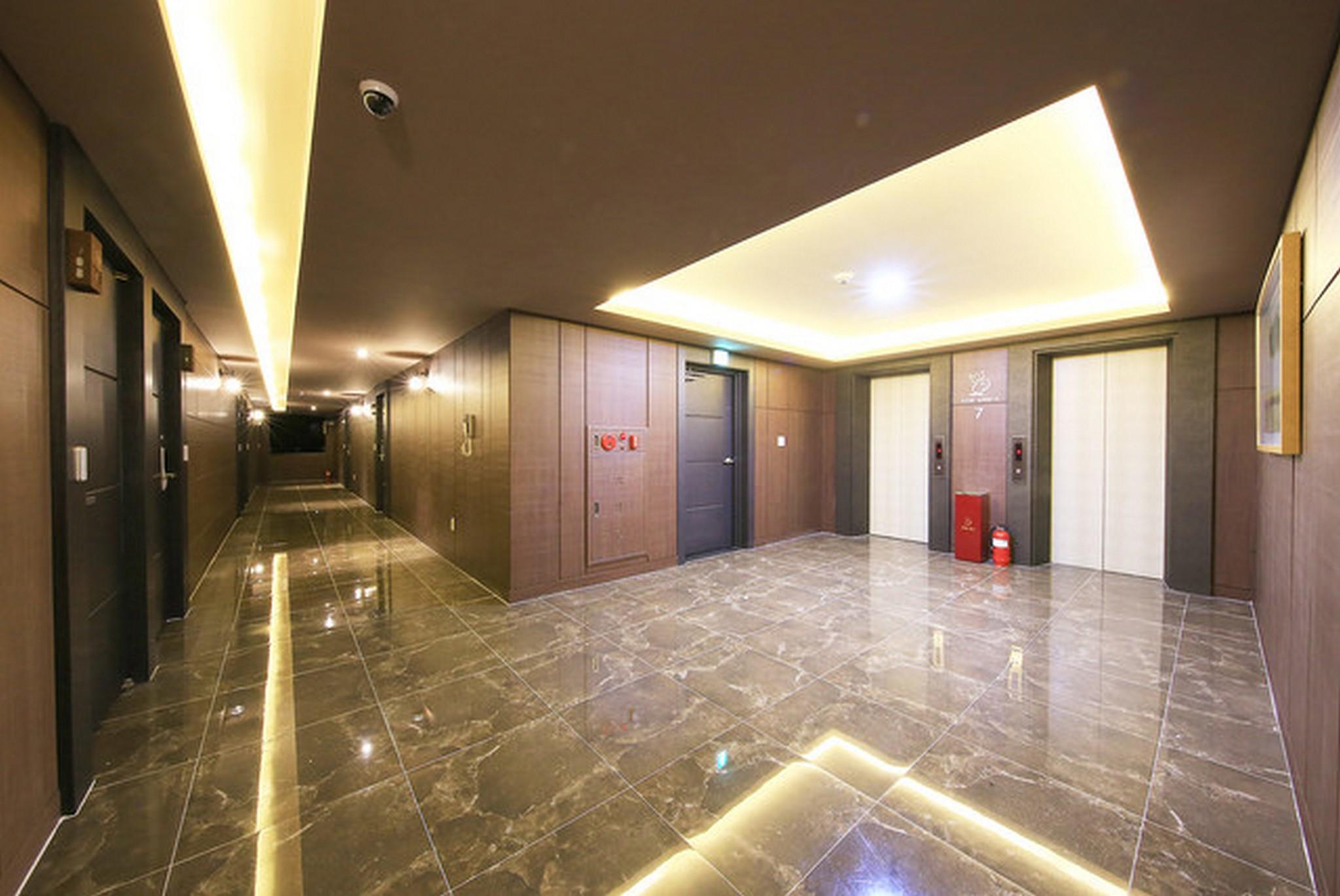 안산 퀸즈 호텔 (Ansan Queens Hotel)