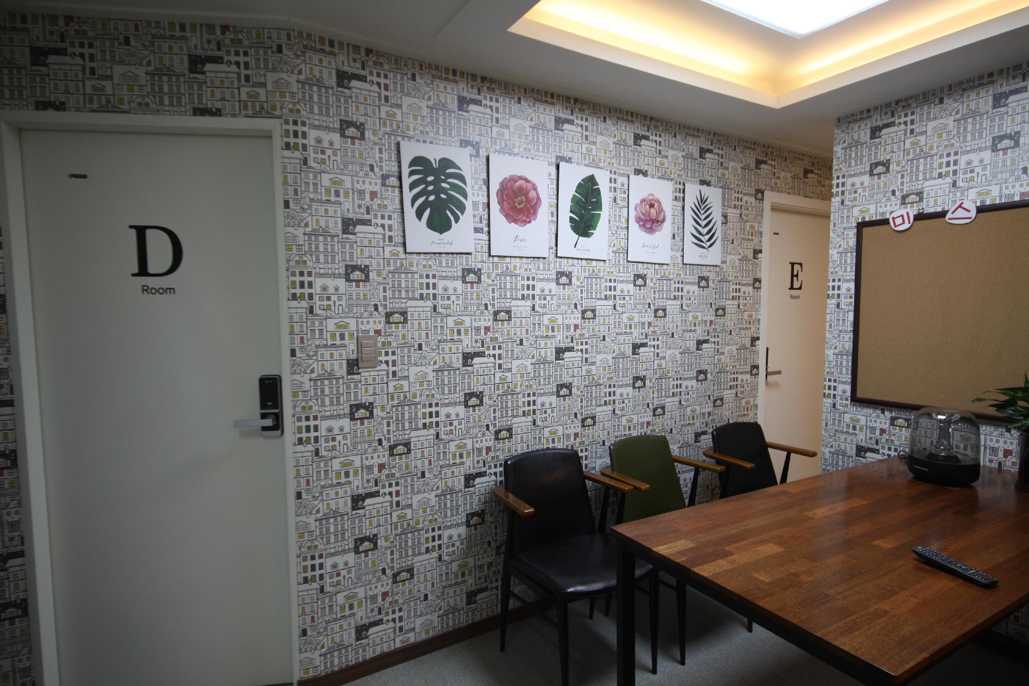 미스 홍대 게스트하우스 (여성 전용) (Miss Hongdae Guesthouse (Female Only))