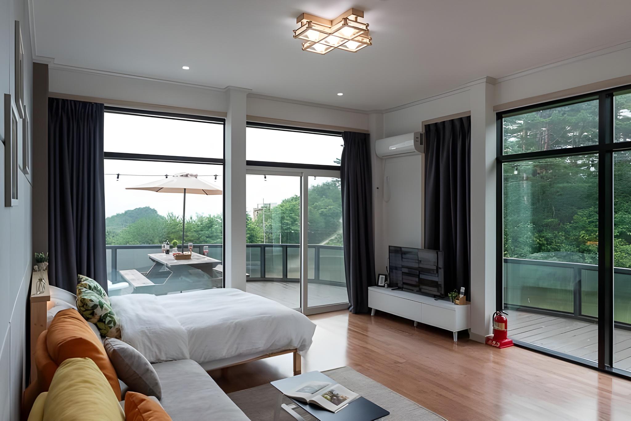 양양 인메모리 펜션 (Yangyang In Memory Pension)