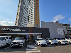 맥도날드 광양DT점