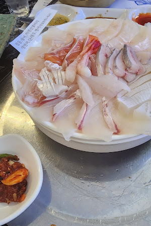 바다품은식당 본점