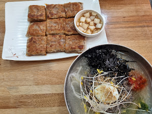 봉평 옹심이 메밀칼국수