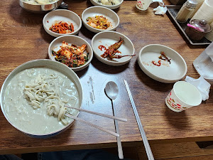 빛고을손칼국수
