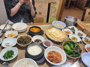 욕쟁이할머니집