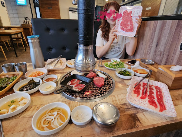 한우드소