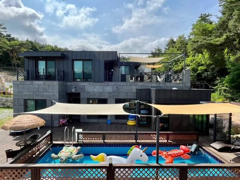 경주 라파미키즈풀빌라 (Gyeongju Rapami Kids Pool Villa)