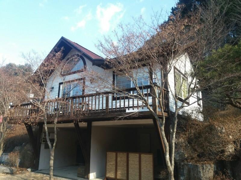 가평 무릉도원펜션 (Gapyeong Mureungdowon Pension)