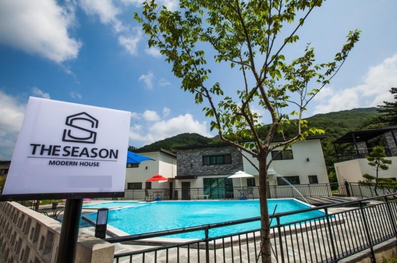 무주 더시즌펜션 (Muju The Season Pension)