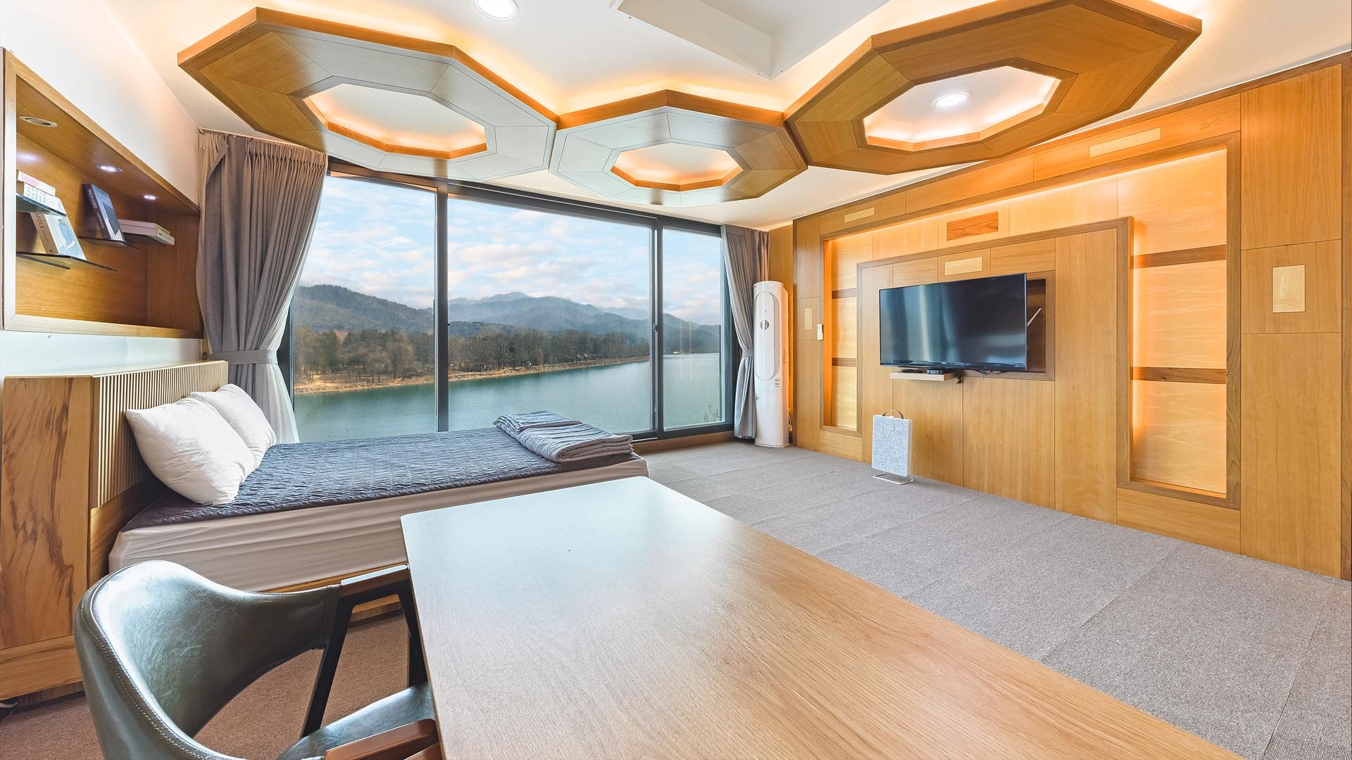 가평 론다빌 펜션 (Gapyeong Rondavill Pension)