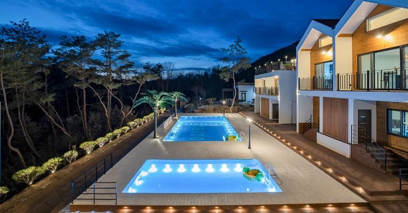 제천 수페23풀빌라 (Jecheon Super 23 Pool Villa)