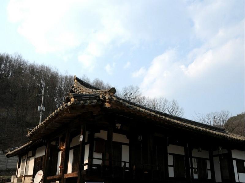 목재 고택 (Andong Mokjae Traditional House)