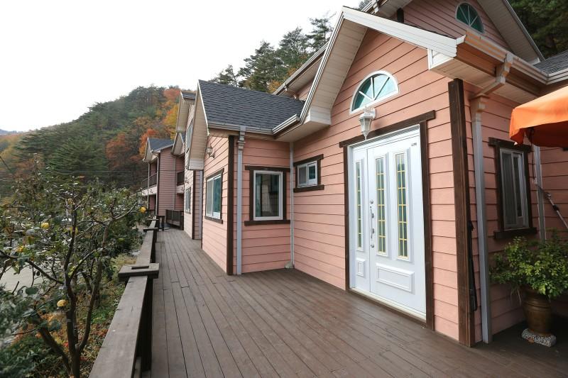 양양 법수치폭포펜션 (Yangyang Beopsuchi Waterfall Pension)