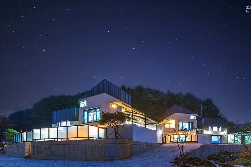 포천 풀문풀빌라 (Pocheon Full Moon Pool Villa)