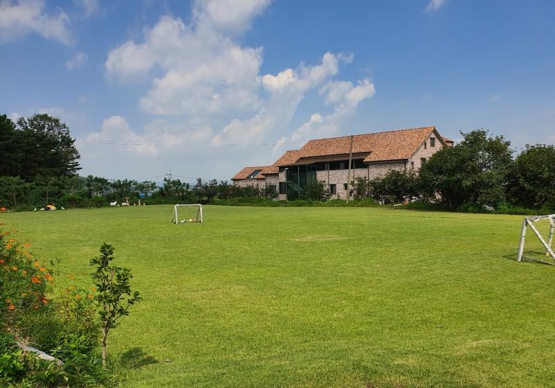 익산 하늘숲펜션 (Iksan Sky Forest Pension)