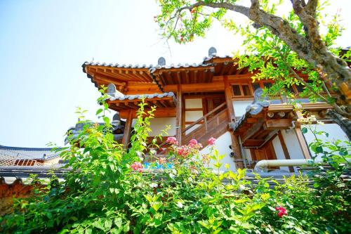 금원당 (Jeonju Keumwondang Hanok Pension)