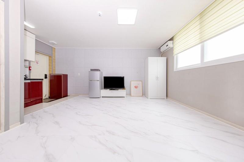 보령 비치팰리스펜션 (Boryeong Beach Palace Pension)