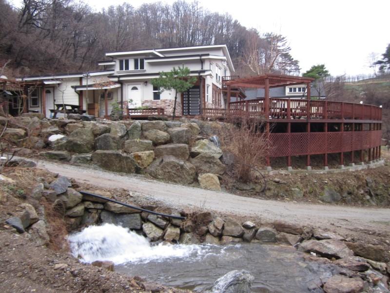 예천 문필펜션 (Yecheon Munpil Pension)