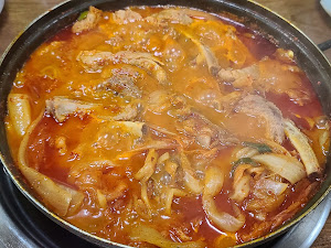 이은영모듬김치찌개