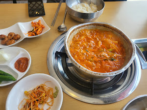 전통김치찌개전문점